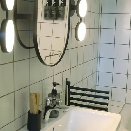 No.1 By 21apartments *