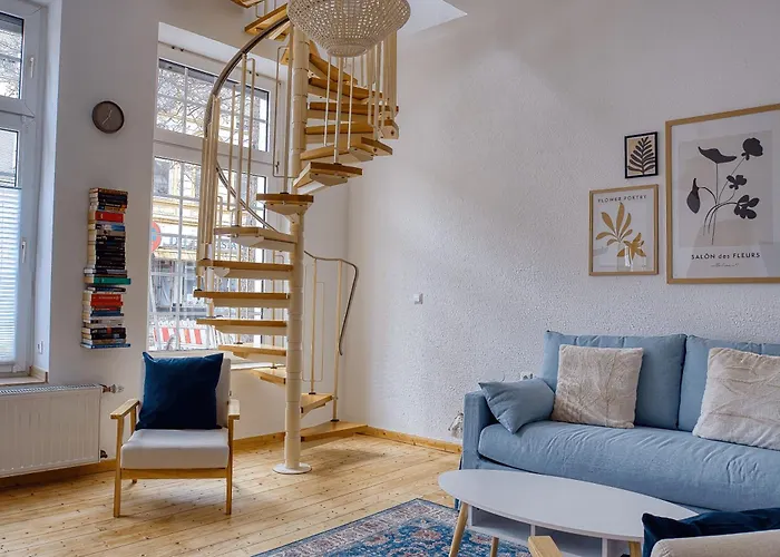 No.1 By 21apartments 公寓 *