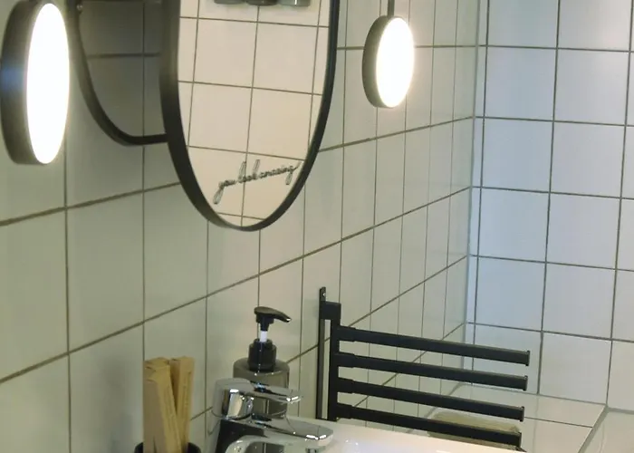 No.1 By 21apartments *